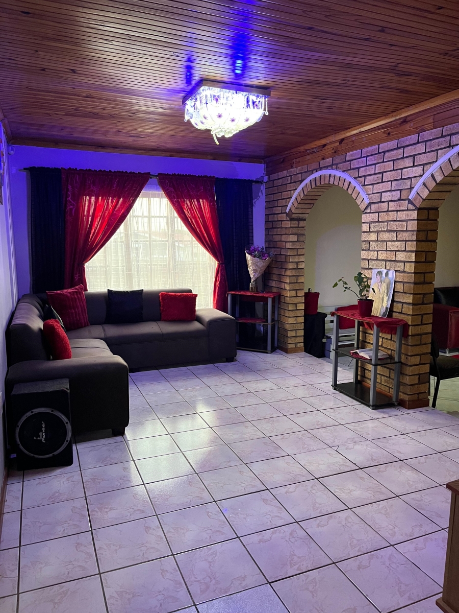 3 Bedroom Property for Sale in Sanctor Eastern Cape